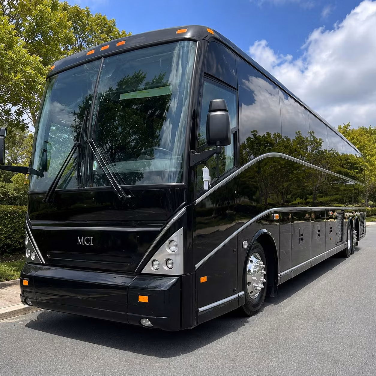 corporate shuttle bus service between clifton and new york city