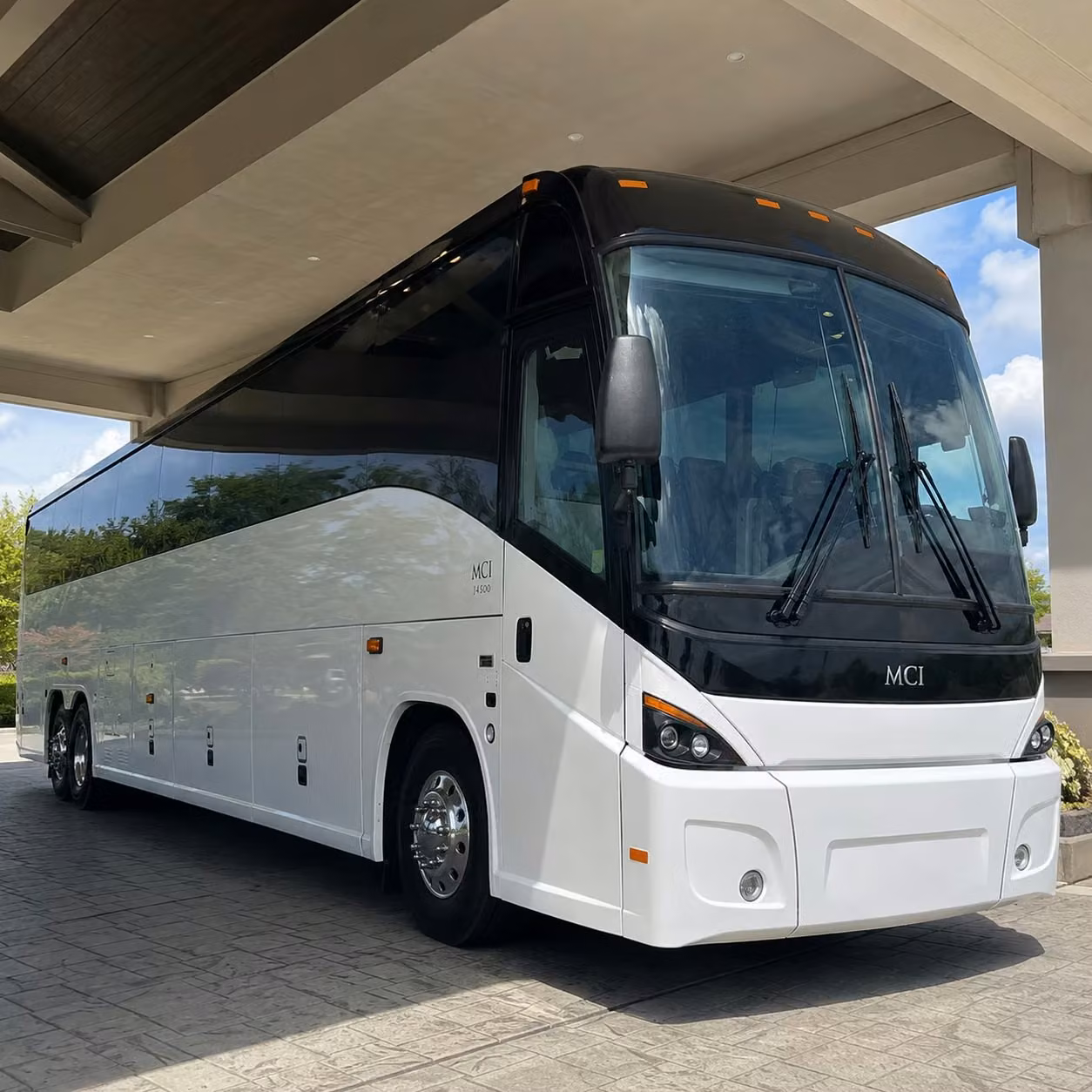 employee shuttles in clifton