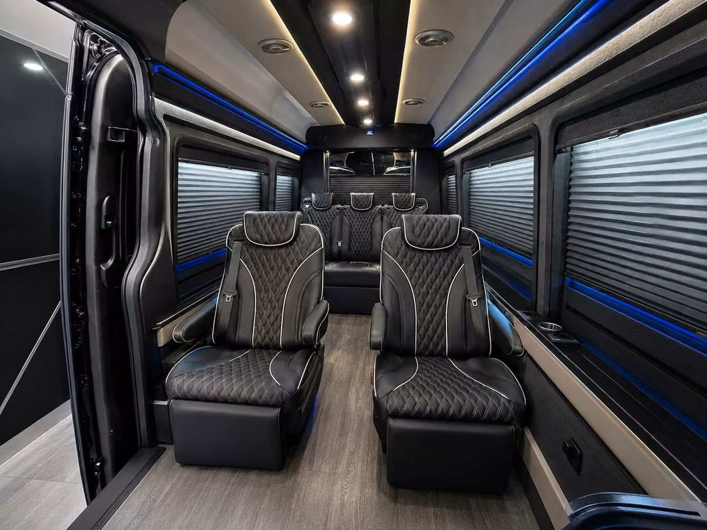 group hotel to airport transfers throughout passaic county
